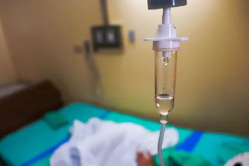 капельница для вывода из запоя на дому